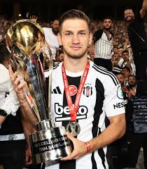 Semih Kılıçsoy Kimdir? Beşiktaş’a Galibiyeti Getiren Semih Kılıçsoy Kaç Yaşında, Nereli?